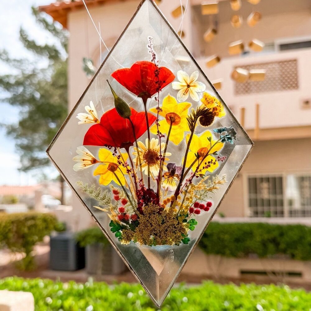 Vintage Pressed Flower Glass Suncatcher Hanging Panel Soldered Metal Frame 6x9
